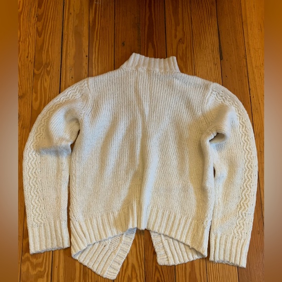 Girls Crazy 8 Ivory Knit Sweater Size L (10-12) - Picture 4 of 8